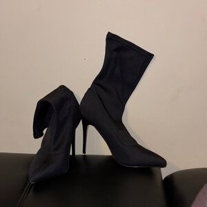 Elegant Black Stiletto Heel Boots